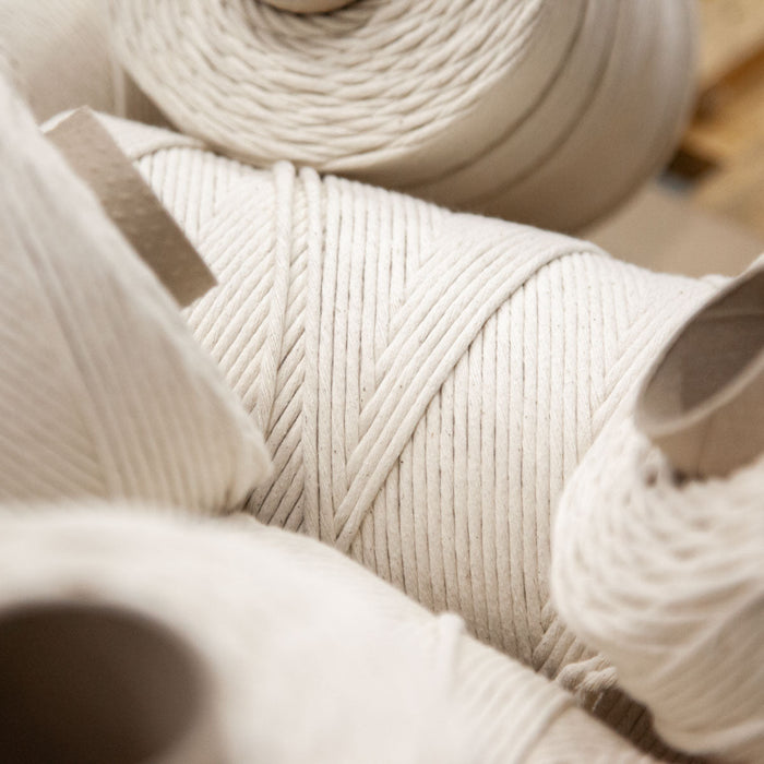 4mm Single Strand Cotton Organic White x 5lb